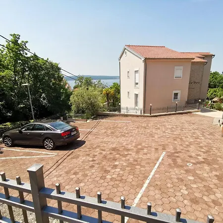 Apartman Mit Meerblick- 50m Vom Entfernt By Interhome Dramalj