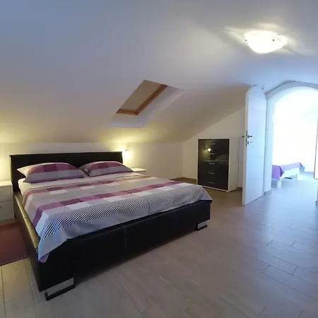 Διαμέρισμα Mit Meerblick- 50m Vom Entfernt By Interhome