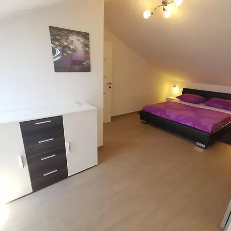 Διαμέρισμα Mit Meerblick- 50m Vom Entfernt By Interhome *